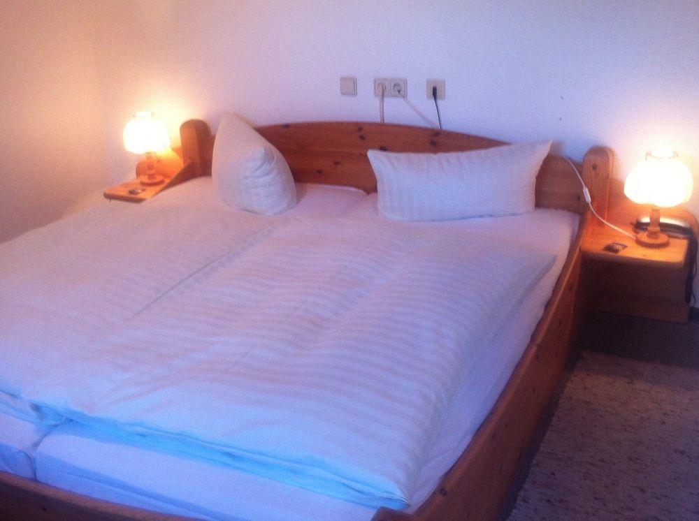 Hotel & Restaurant Zur Spreewaelderin Golßen المظهر الخارجي الصورة